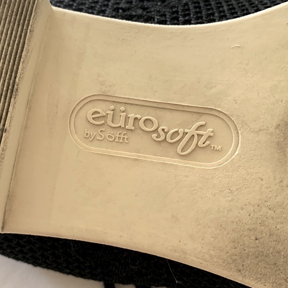 Lace up flat shoes 
Pre Worn SIZE US 7 1/2 - Picture 8 of 11